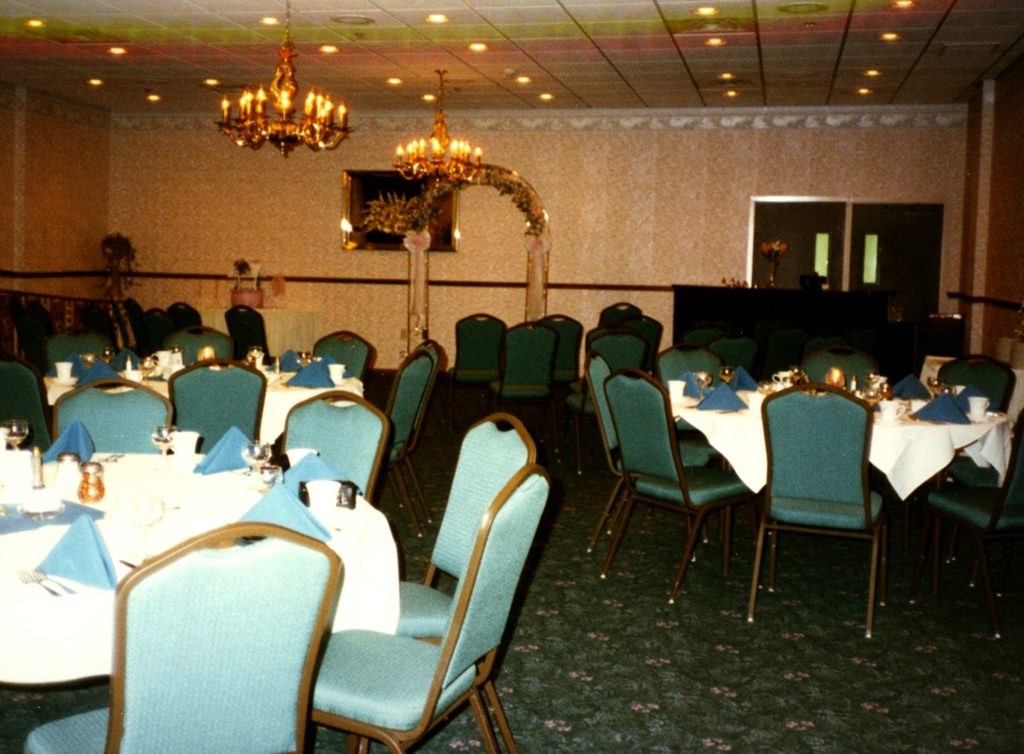 banquetRoom-circa1970s banquet room